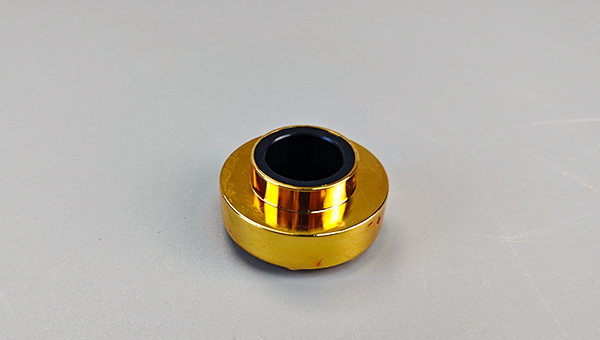 PP塑料粘金属,酒瓶盖粘接有哪些用胶方案？