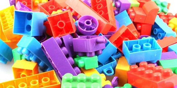 粘塑料快干胶为玩具制品提供牢固粘接性能