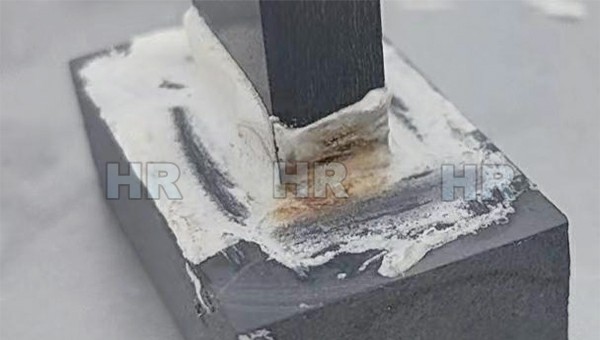 氧化铝高温胶,氧化铝高温胶能修复高温管道裂缝吗？
