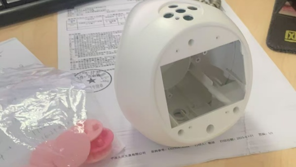 HR-420免处理硅胶快干胶，硅胶abs塑料小面积粘接用HR-420免处理硅胶快干胶达到破坏材质强度